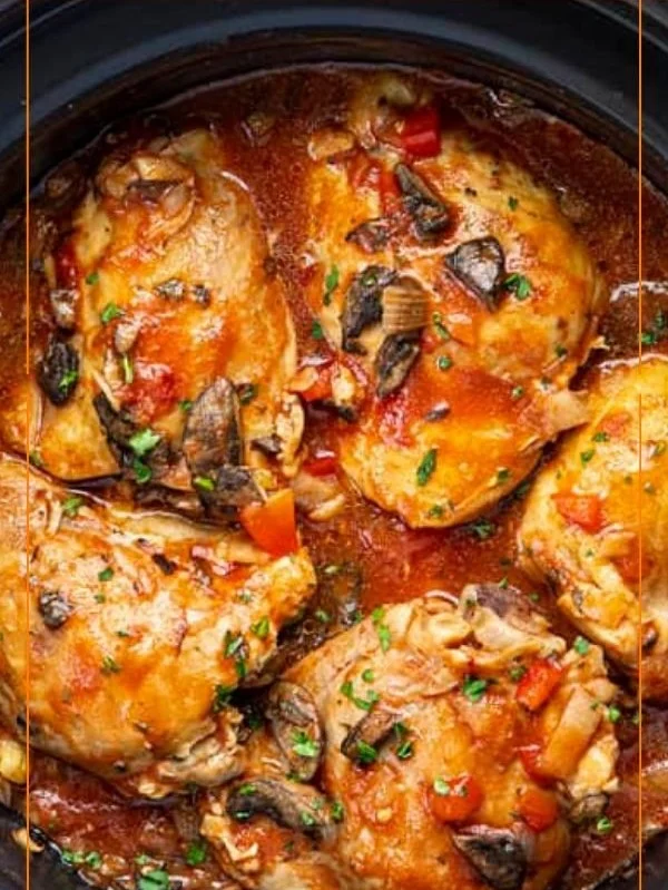 Delicious plate of Hunter's Chicken with flavorful sauce and herbs